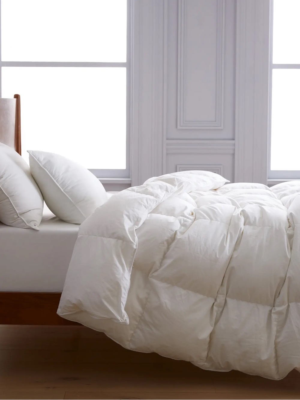 New Quince Premium Duck Down Duvet Insert Comforter Full/Queen Lightweight $184